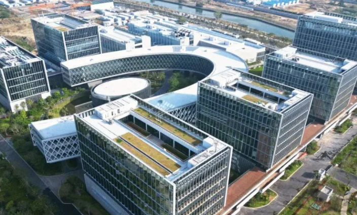 2024年商超陈列道具设计趋势及定制要点解析